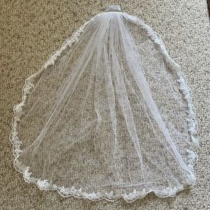 White Wedding Veil with Comb clip